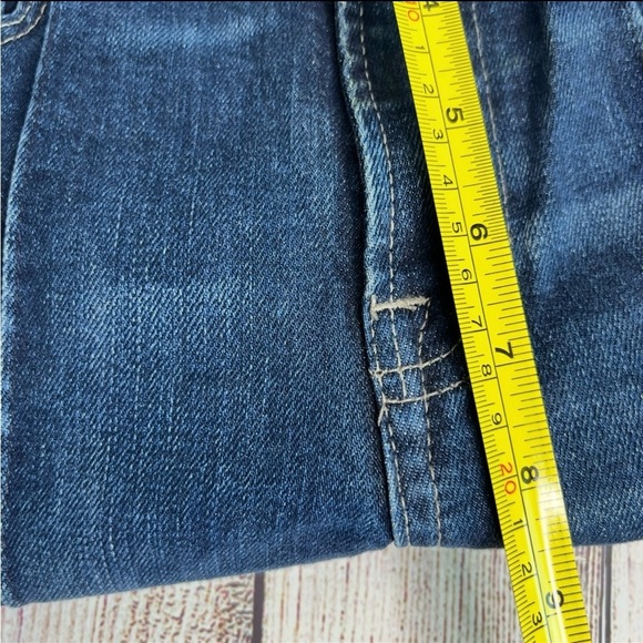 Lucky Brand Bridgette Cropped Flare Jeans 2 - Picture 4 of 7